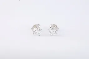 14k White Gold 0.80tcw Diamond Stud Earrings (0.89g.)