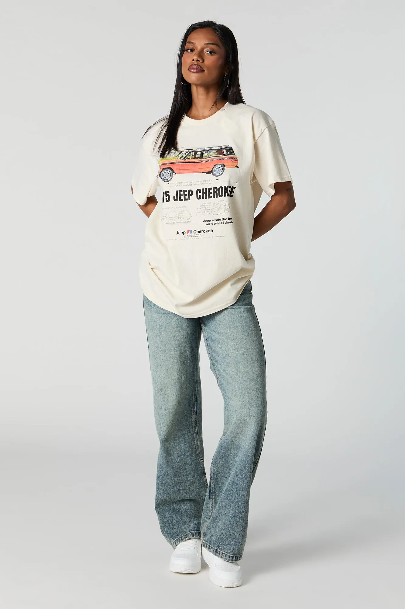 1975 Jeep Cherokee Graphic Boyfriend T-Shirt