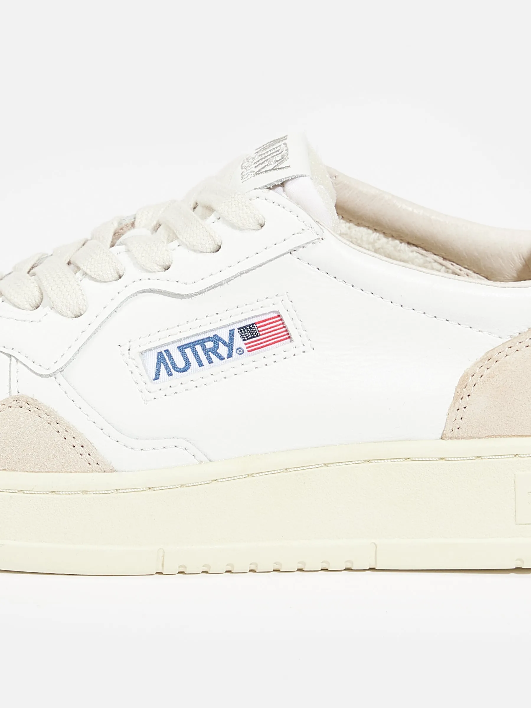 AUTRY | MEDALIST LOW  FOR WOMEN