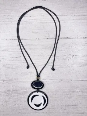 Black\White Pendant