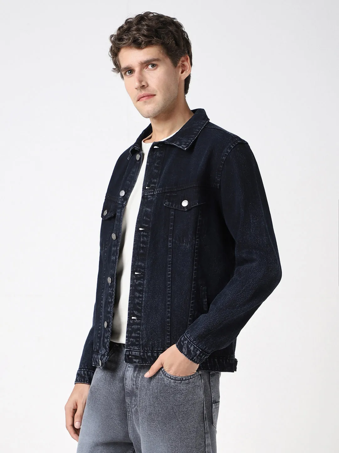 Men's Black Regular Fit Washed Full Sleeve Denim Jacket